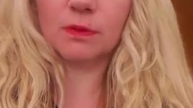 Selyem Jázmin: Helyi csávók ... ne a környéknek monológozzanak és fos,székely tolvaj picsák!