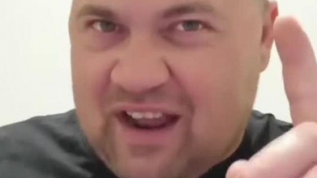 A Kancsal Disznòkènyi büszke arra hogy nem olyan koszos mint SteveMester: Persillel ès Ariellel mos