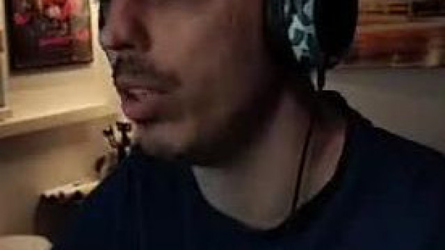 MÁR DJ KoldusTV ismét anyjától kér kölcsön a DJ karrierhez