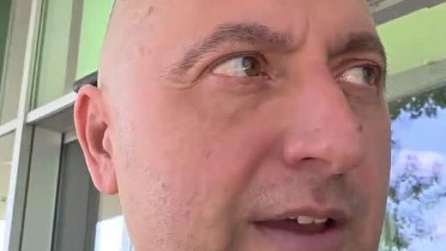 Kretén Burai Jenő politikusok segítségét kéri, hogy visszaszerezze a kaszinóban elbukott 54 milláját
