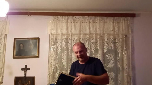 Egri Ecetes Ulahut Béla-Kik is a NÁCIK és a parasztok c. előadása részegen