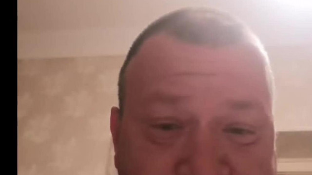 Fogatlan kispöcsü fullfing live