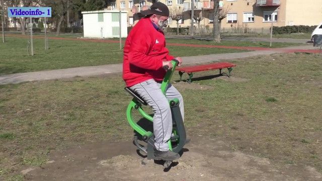 Elek Zoltán, AlkeszInfó-1 Átlagos napja (paródia)
