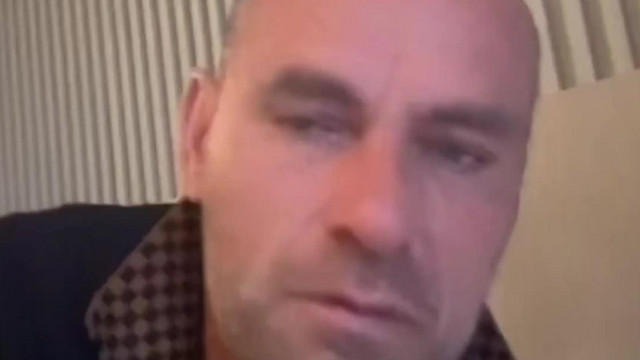 A Thaiföldi Hazug koldus Sztív bőg live közben mert a Maugli Ladyboy csaja már lefossa