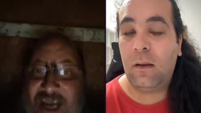 Pedo Tojás a WC-ben (olvasva) mondja el a mi atyánkot, a szaros segg imádó tranyó Jampinak