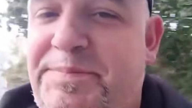Órás buzit ismét megtalálták a trollok a faórával
