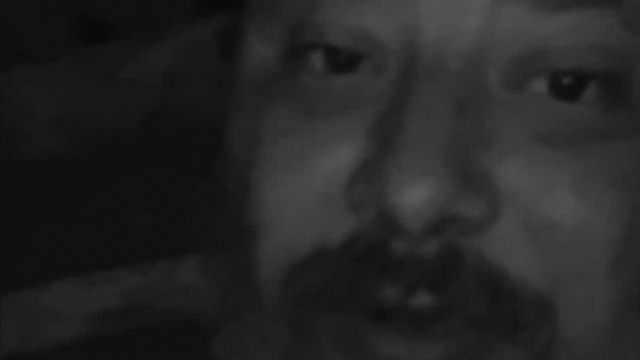 Pedofil tojás szarás közben közli hogy kapott egy nagyobb utalást az egyik felszopótól