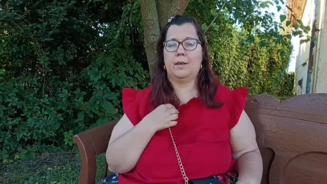 Bariadd megállapítja, hogy ő már nem trash, majd vlogol a megasztárról Kiskobold Sanyit idéző pislogási sebességgel