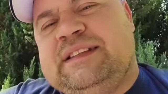 MC ZsìrKullancs szürreális kijelentèse: " Én Testépítő vagyok miòta èlek!"
