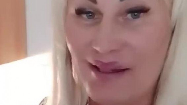 Privàt Szabolcsina üzen a Svàjcban "dolgozò" Nőknek: tanuljatok meg főzni!