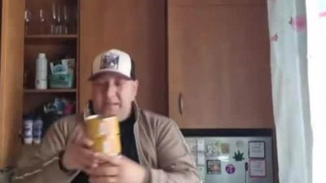 A 200 Kilòs Fogatlan Subisertésèk màr "snack leveseken" èlnek mert annyira elfogyott a pènzük