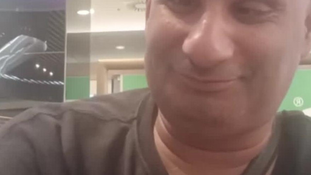 Debil fejű Baranyi Jo live közben: kiakadás, Csabáról merengés, Feriveri liveba való behívása, bujkálás a plázában