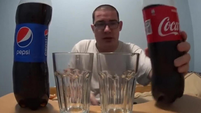 Vká  - COCA COLA VS PEPSI (retro)