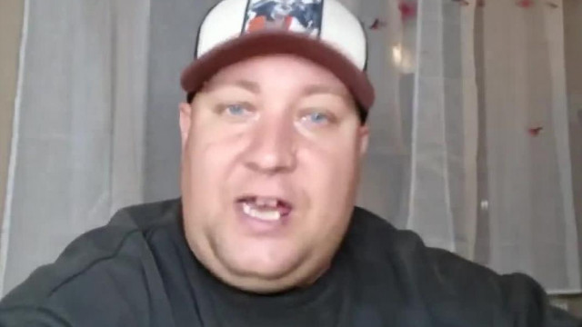 Subi disznó magyarázkodása és hazudozása az állatmenhelyes csalásról és a rosszakarókról (teljes live) 2025.09.26