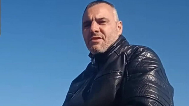 A Lusta, Putri-Proli Koldus Mobilsz nyavajogva keresi a kifogàsokat a munkakerülésre alkesz fejjel