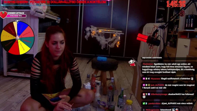 Alkeszbunnyinrage twitch-en siratja az ex támogató simp-jét piás üvegek között ülve