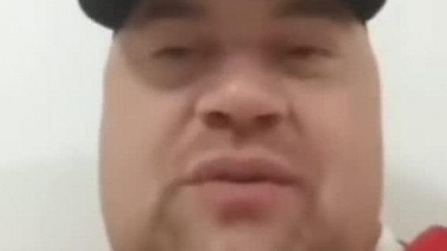 A Szellemileg Teljesen leèpült, Elmeroggyant Mc Szűzdàkò Angol tudàsàt villogtatja - Vàlogatàs