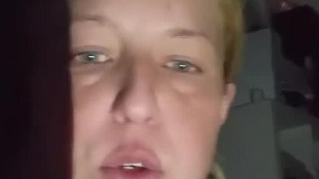 Amikor az egyik lehúzós szól be a másiknak. Tenerife Brigitta az adományozáról Loca Panteráéknak.