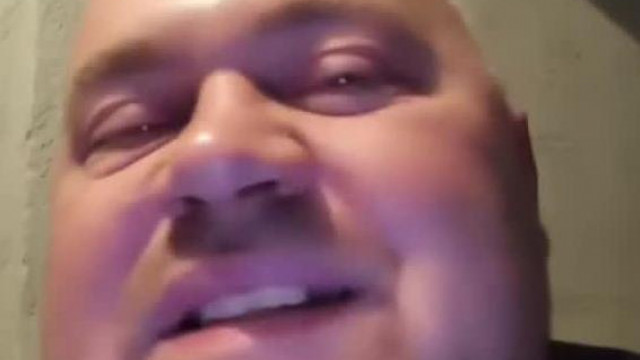 A Totàl Idegroncs Kancsal Disznò Incelkènyi nem èrti hogy a Magyarok miért mondják azt hogy: "Szájzár"
