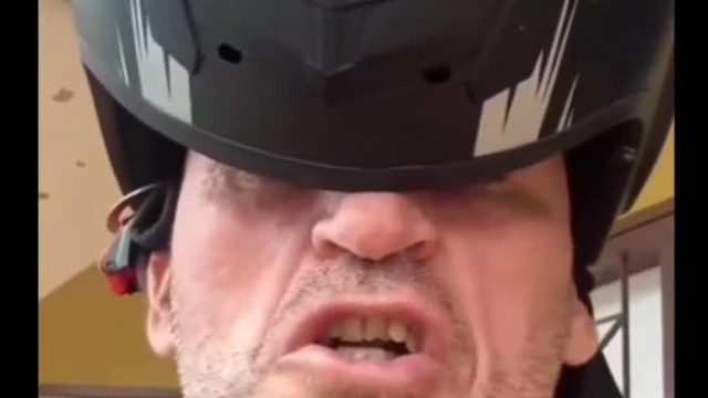 Steve Kamumester jellemzés HipHop stílusban  2025 (AI zene)