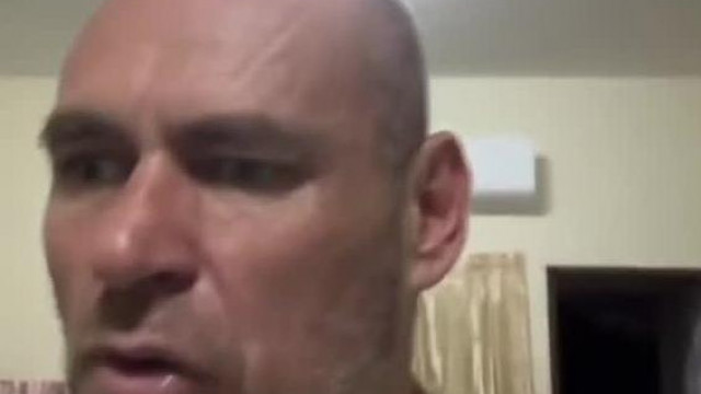 Sztív Patkànymestert a Trollok feljelentettèk illegàlis szerekkel meg hogy fertőző beteg