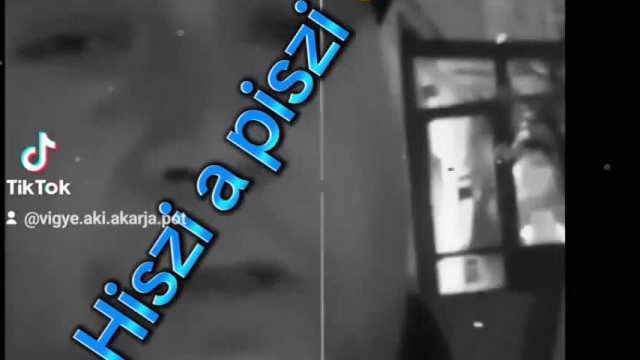 Subimalacnak megint csak a szájkarate megy