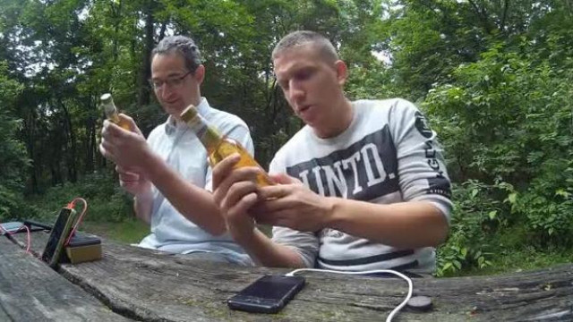 Kufár és Rikári együtt vedelnek az Attila telepi Kiserdőben(2018/5/18)