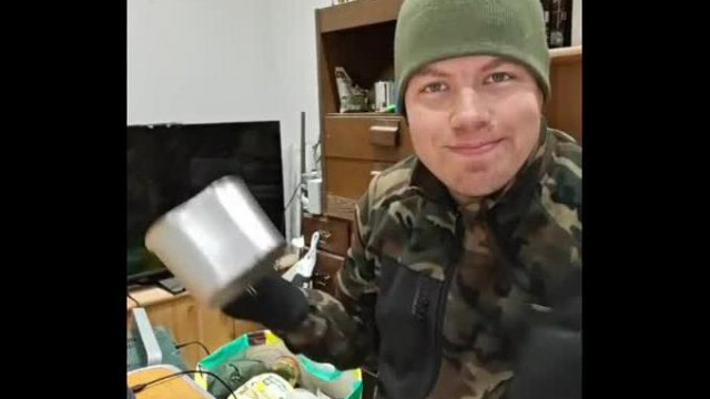 Koldus Alex megint feljelenti a trashcityt, mert szerinte nem non profit az oldal