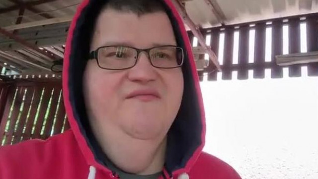 A Költekezés professzora Molnár Babakoca ismét eladja a PS5-öt, és elmondja mit fog vásárolni, és maradt a Win 10-nél