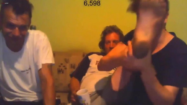 Trutymó megmutatja Kacser retkes talpát (retro)