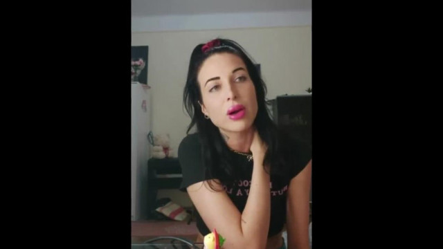Rodás Alexa témája továbbra is az OnlyFans, majd egy fiatal fészekhajúnál próbál(na) bevágódni (sikertelenül) 2025.11.18