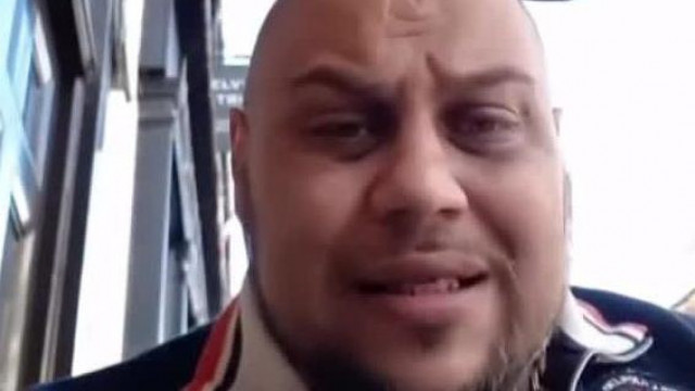 Prime Ali Abduz Aziz Yuszuf Brutàlis 'MC Isti' stílusban gyűlölködik ès fenyeget (retrò)