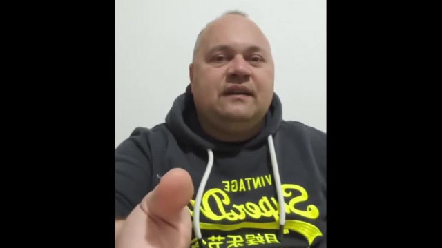 MC Kisiskolás várja a Télapó dobásokat közben a magyarokat gyalázza és gyerekeiket spermázná 2025.12.05
