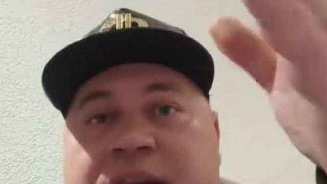 Gyogyós Pityuka megint besértődött, ezért "befejezi" majd üzeni, hogy "Dögöljetek meg!"