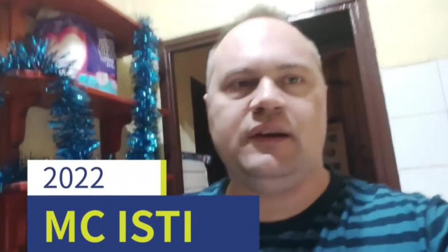 MC Isti - Sziasztok karácsonykor nálunk sonkával szilvával töltött karaj és sajt torta készül (2022.12.24.)