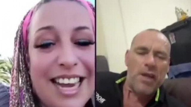Amikor az egyik Koldus szètTrollkodja a màsikat: Brigi kiidegeli Sztívet aki elkezdj őrjöngeni később live közben
