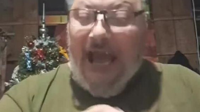Nárcisztikus pedofil Vadász Gyula cukra 14.9 majd rage, mert szerinte "rossz" a gép