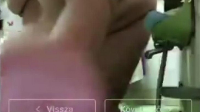 Melegmaci Tibi újabb fekélyes segges kádbamászása behízott pöccsel és tumorszerű testtel