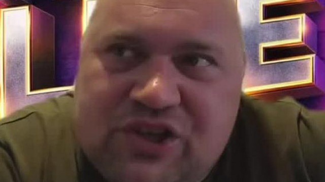 MC Isti konyhàja - a mòcsingos Büdöslöttyöket kotyvasztò Dömpimalacnak halvàny lila fingja sincs hogy hogyan kell főzni
