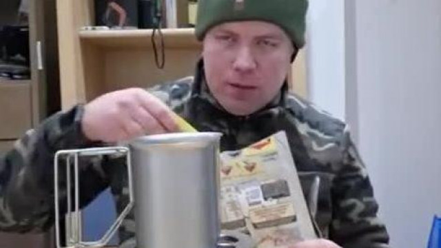 Szopólex semmit nem kapó de összes ujjat egyszerre szopkodó live!
