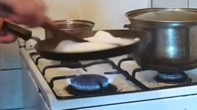 Az "egy kis cukor" eredete: a híres Bariadd féle kókuszos, műanyagos, karamellás popcorn