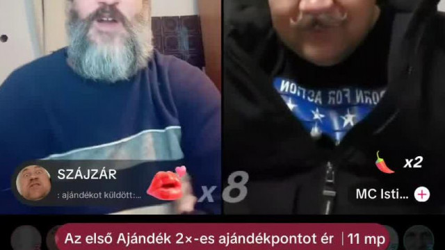 Mc istinek elfogyott a pénze. Út a vadonba/kukoricásba.