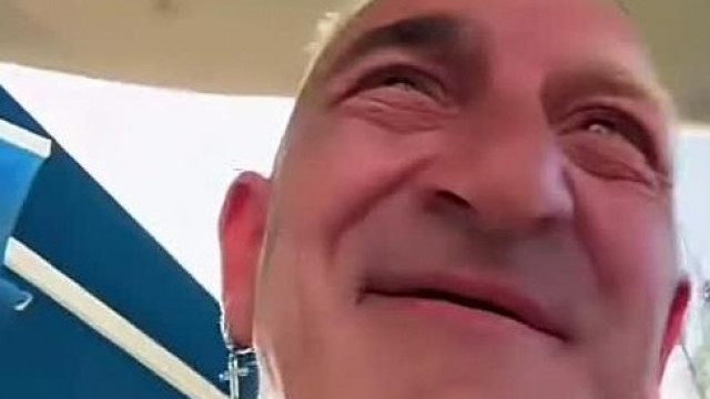 Felemás szemöldökű Táky gyűlölködik és koldul (live részlet)