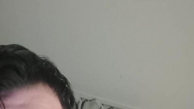 Jenes megint leak-eli a saját lakcímét, amikor a segélyhívóval beszél (2026.02.28.)