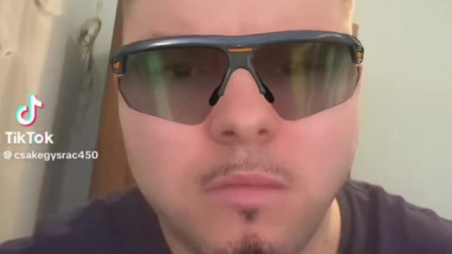 Feriveri eljátszik a nagy ő-ből egy jelenetet