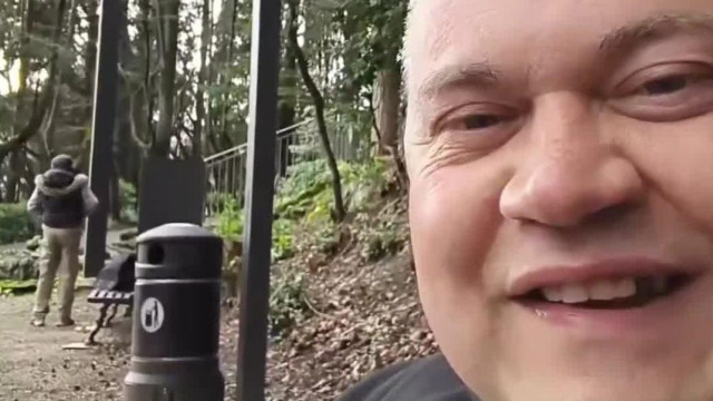Kirohadtfogú Hajlèktalan Vlog - Ősz Malacarcú pista bàcsi egy Csövest videòz szénné rodhadt fogakkal