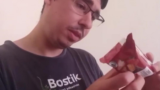 Ősember Unboxing - Tàrsadalmi Selejt aberràlt Torz Jenes csomagot kapott az egyik felszopòjátòl