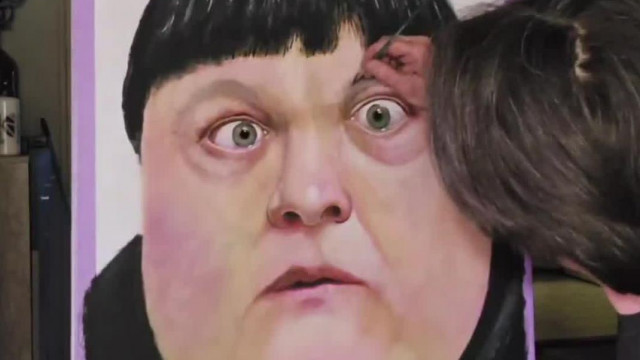 Hàt Ez a Nap is Eljött - Neonardo megfesti MC ősi Papot live közben (EPIC KOMMENTEK!)
