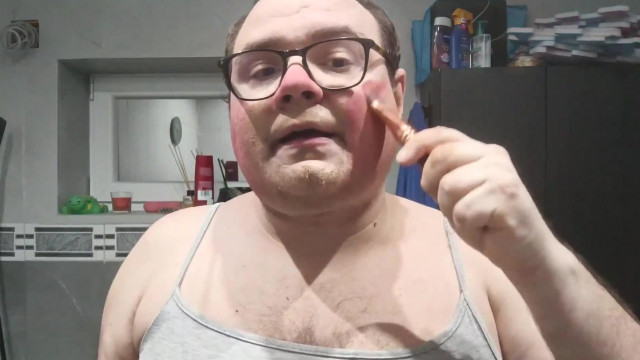 Yaboku legújabb rémisztő sminkelős videója (jumpscare veszély) (2026.03.28.)