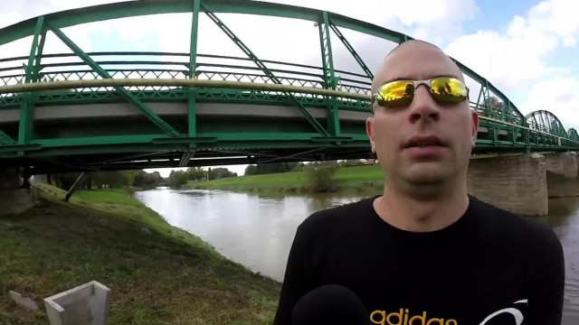 Buziboy a körmendi árvíznél - lopott video